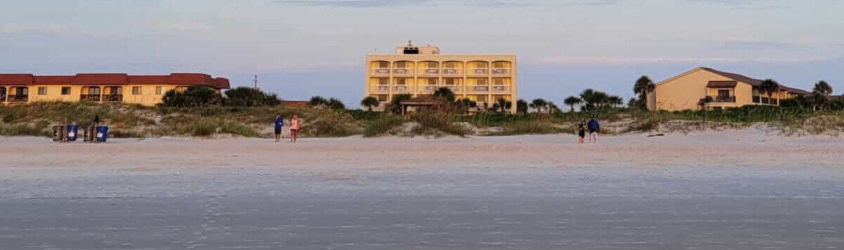 <a href="https://oldunitsstaging.fisheries.org/fl/meeting">2026 Chapter Meeting</a> slide